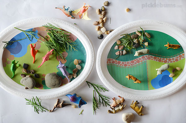 Play Plates - quick and easy imaginative play on a disposable plate! Plus 2 bonus free printable play mats for dino land and farm land play