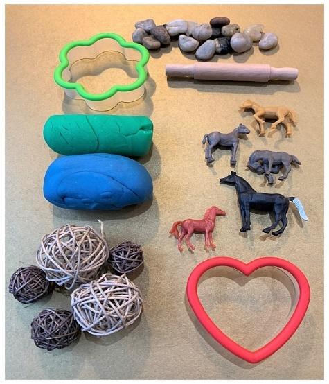 How to make and AWESOME play dough kit with homemade play dough!