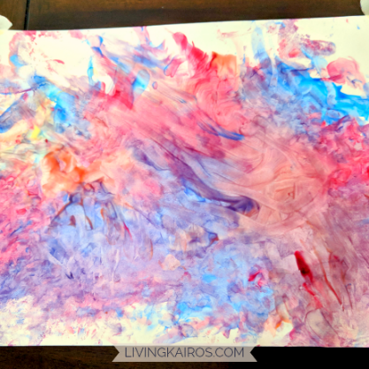 How to Have Fun Finger Painting with Your Baby - With Less Mess!