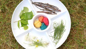 outdoor play-dough invitation to create- toddler at play (10)