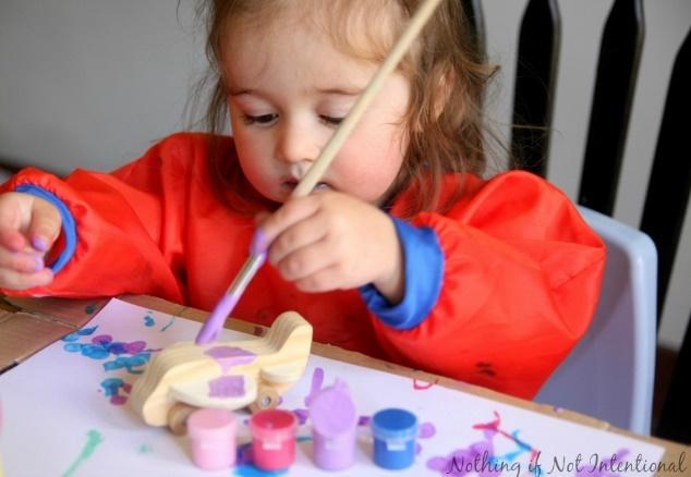 Out of the ordinary paint canvases! Wooden airplanes