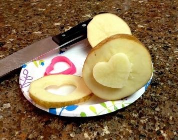 Potato Stamped Cards that Kids Can Make - Easy Tutorial