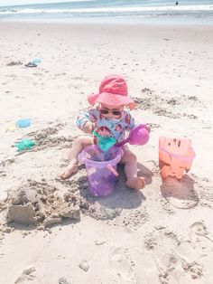 WATER PLAY WITH BALLS