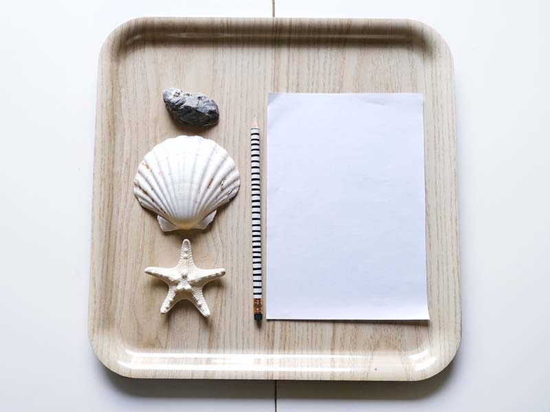 20+ Montessori Toddler Art Trays for Open-ended Creativity