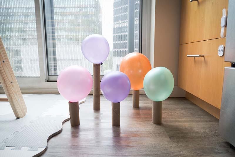 5 Best Balloon Play Ideas with Young Toddlers