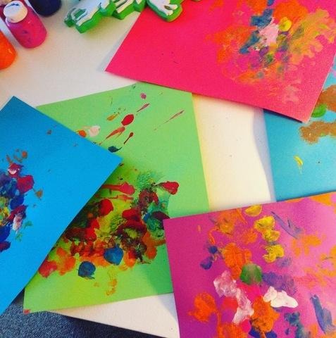 Birthday card from toddler to dad and mom - card making ideas for kids