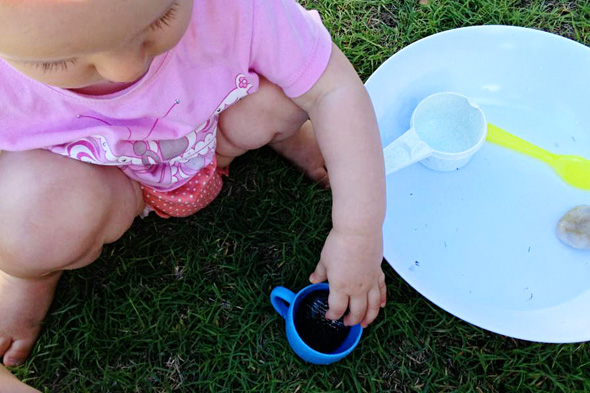 playing with babies- starting out with water play