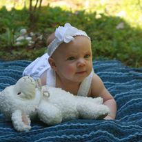 Babies can’t run and jump, but they can enjoy playing outside. Here are 25 age-appropriate outdoor activities for infants to enjoy during the summer.