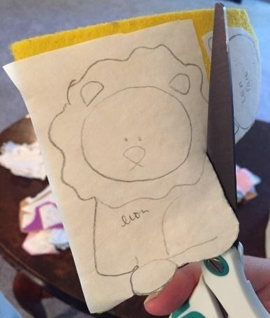 A picture containing indoor

Description automatically generated