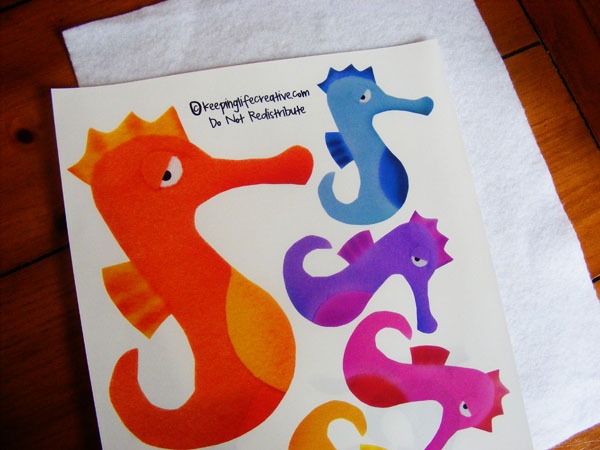 {DIY} Tutorial on creating your own felt story figures for flannel boards, storytelling, and play. Tutorial includes a bonus seahorse printable and activity idea for Mr. Seahorse by Eric Carle.